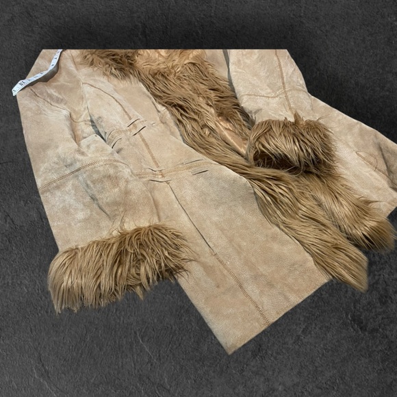 Vintage 90’s/y2k genuine leather tan jacket with clasp - Picture 4 of 13